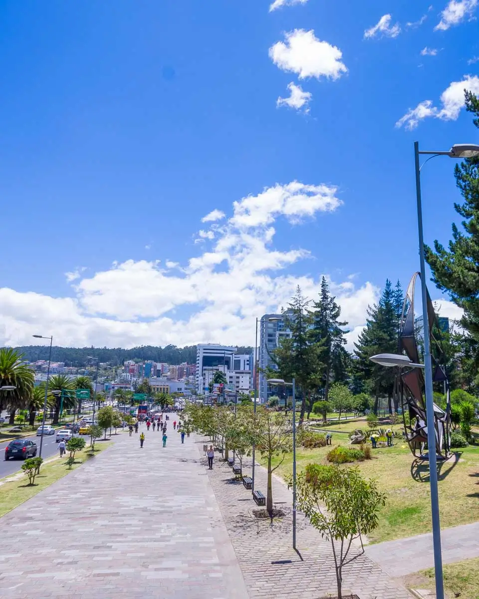 Bulevar Naciones Unidas alongside Parque La Carolina in Quito Ecuador