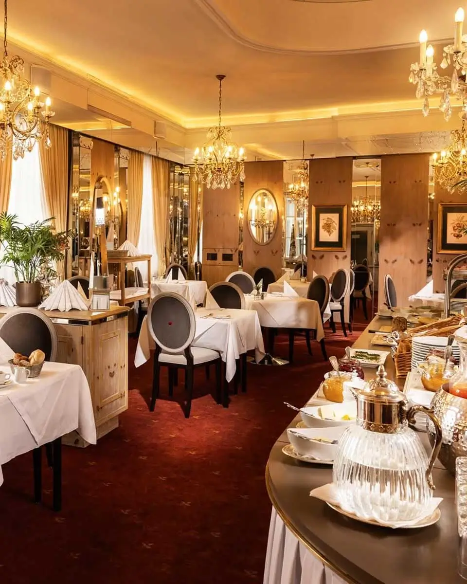 Dinning room at Hotel Bristol Salzburg