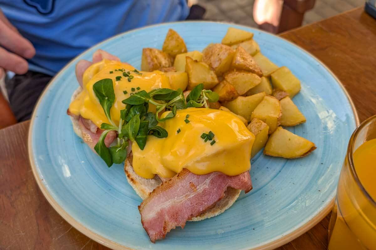 Eggs-benedict-breakfast in Halifax, Nova Scotia