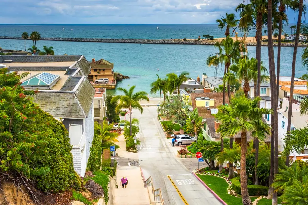 Fernleaf Avenue in Corona del Mar, California