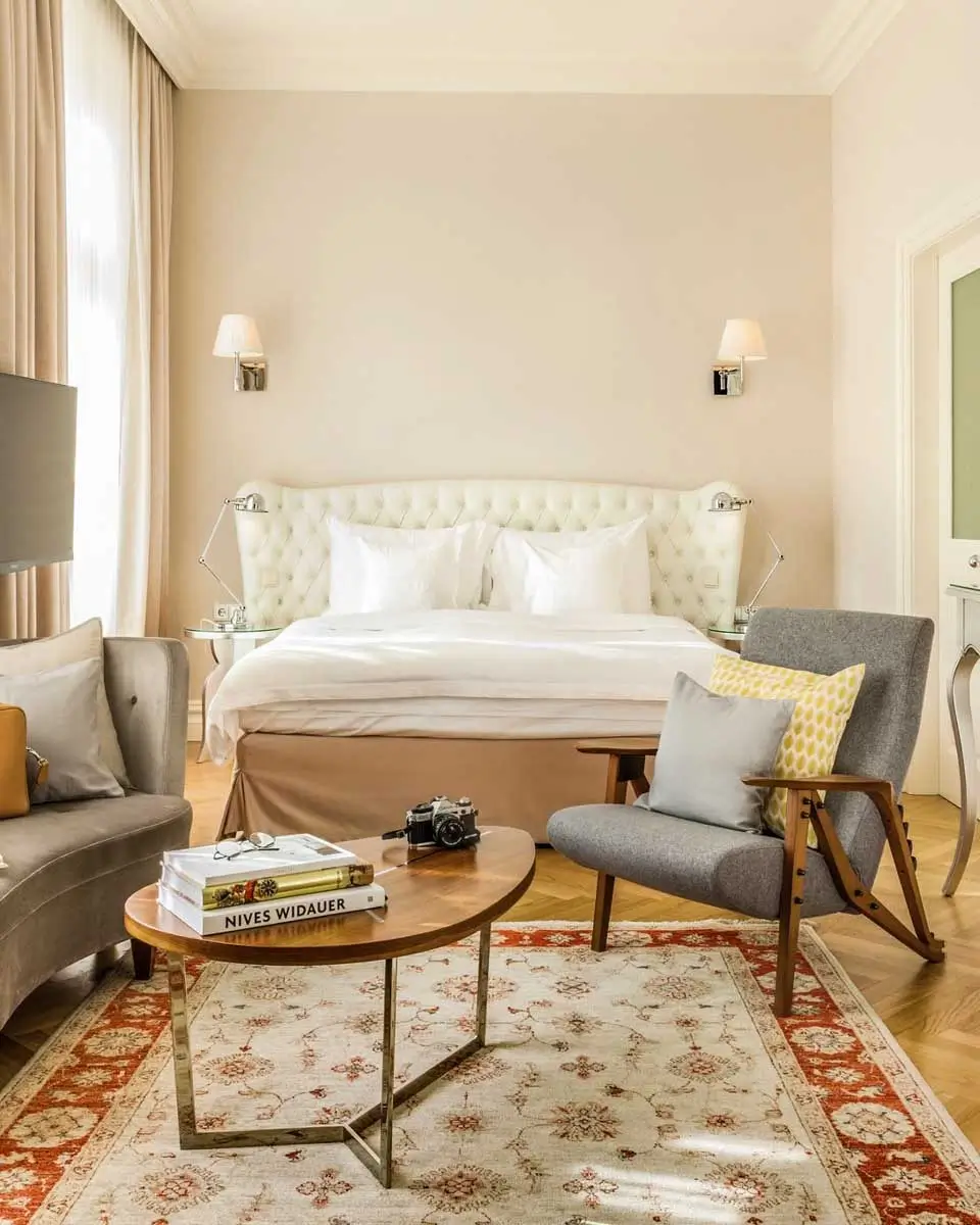 Guestroom at Hotel Sans Souci Wien in Vienna