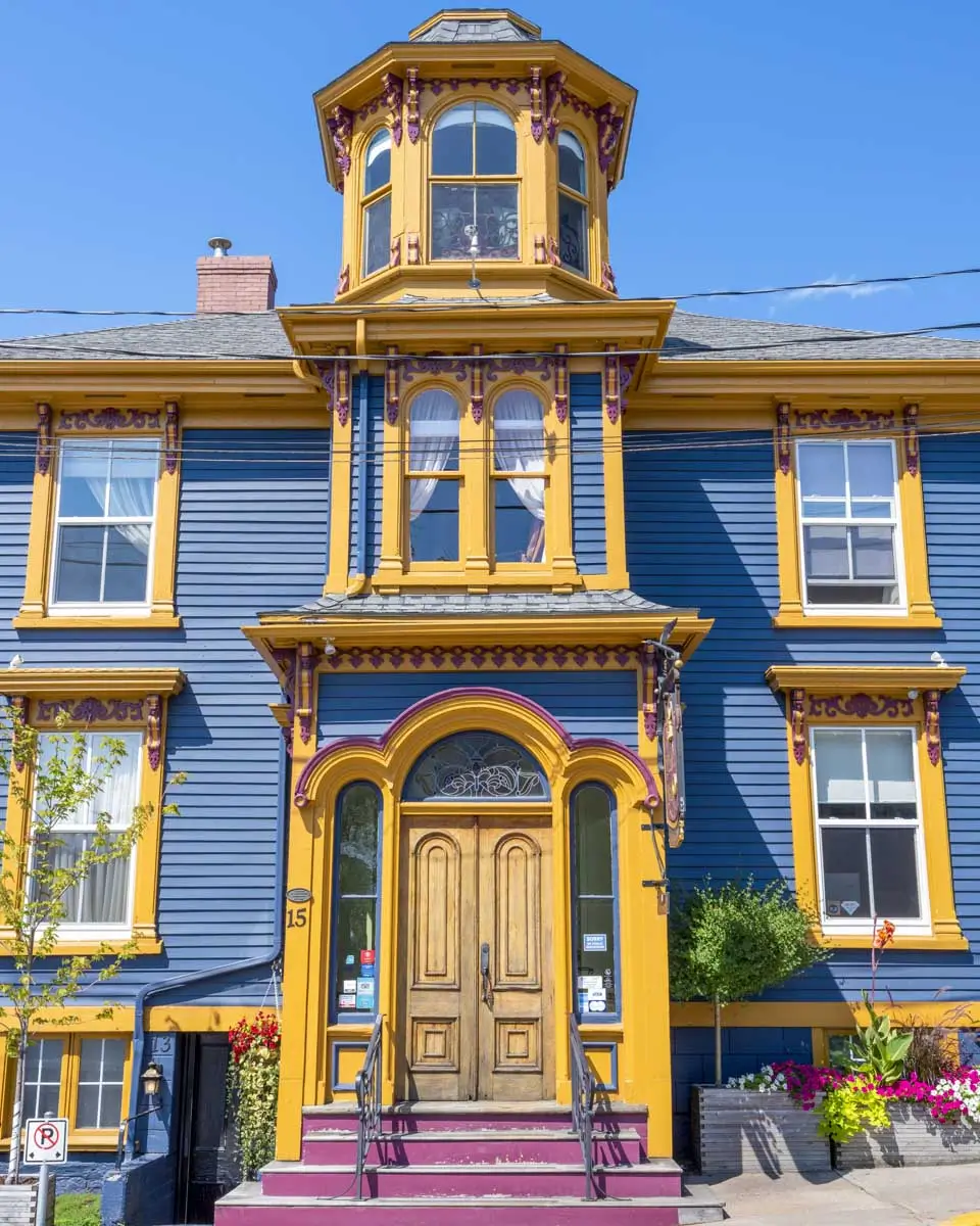 Historic wooden house in the old town of Lunenburg, Nova Scotia on a tour from Halifax