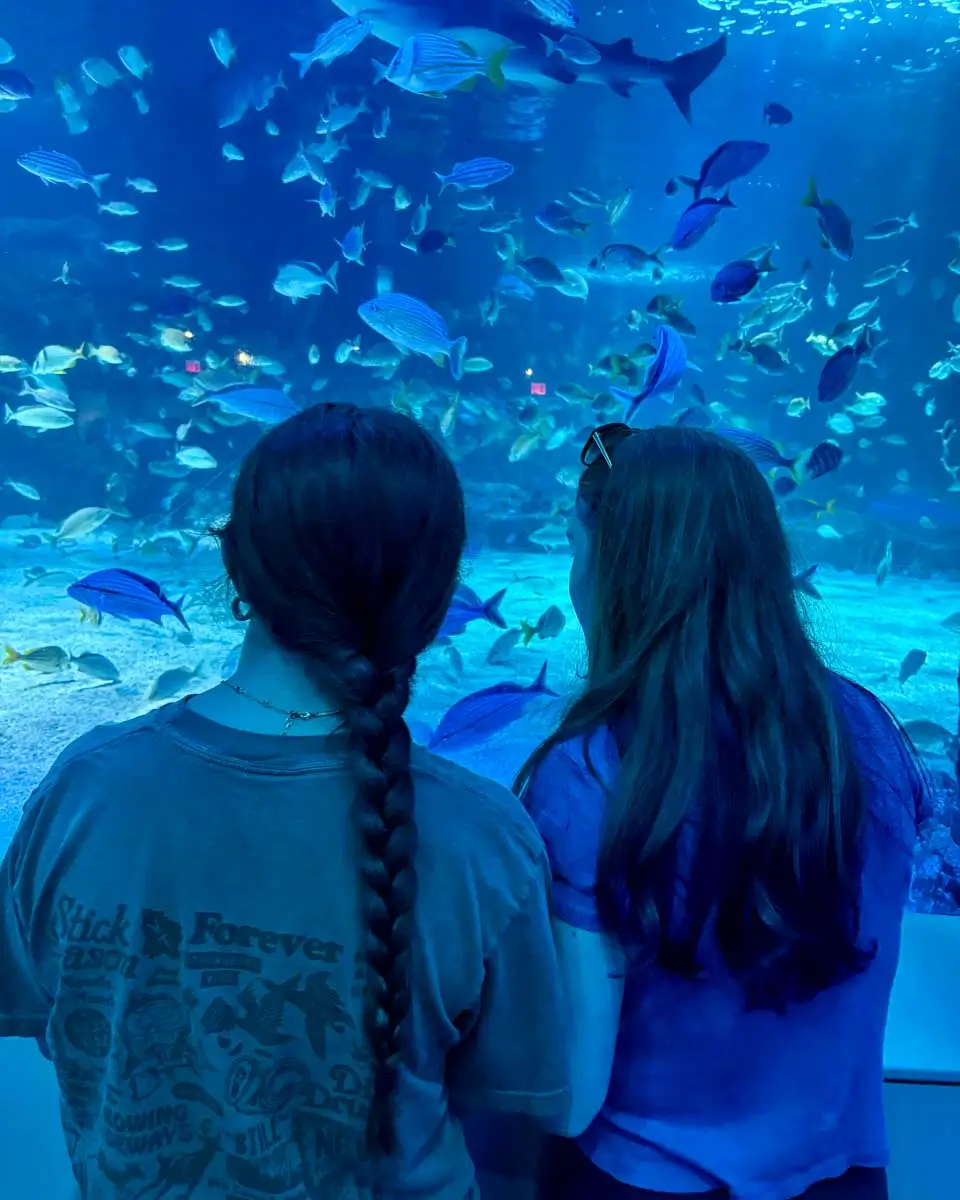 Theresa's daughters at Newport Aquarium - Cincinnati