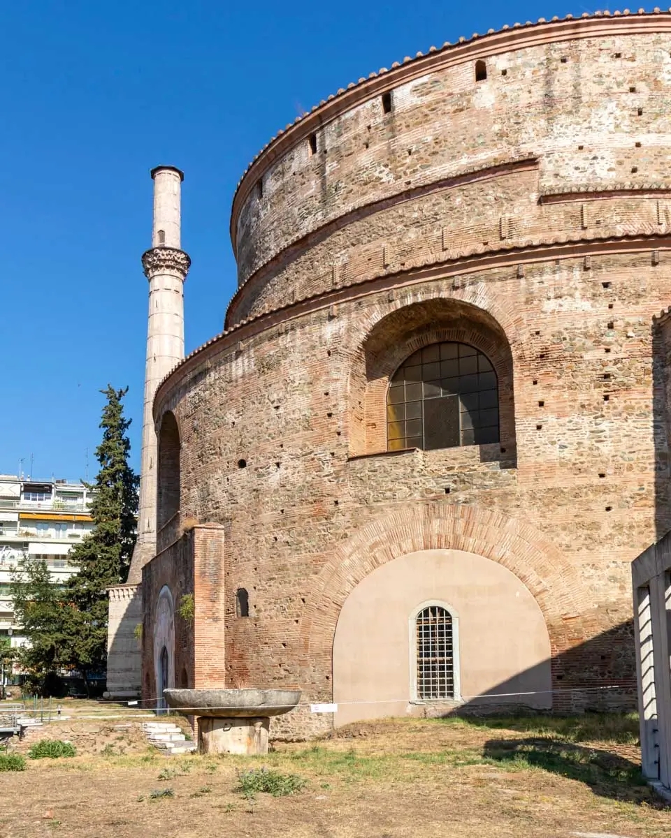Rotunda Roman Temple in Thessaloniki, Greece 4