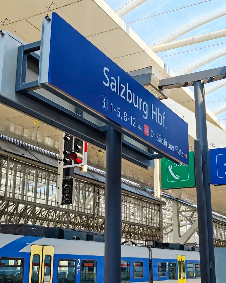 Salzburg train station