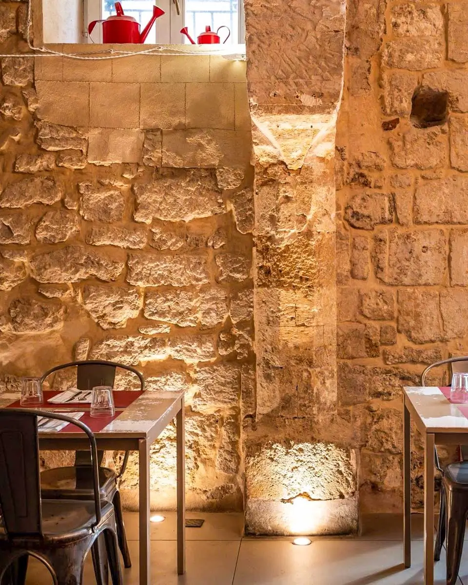 Seating area at Schiticchio in Via Cavour, Syracuse Italy