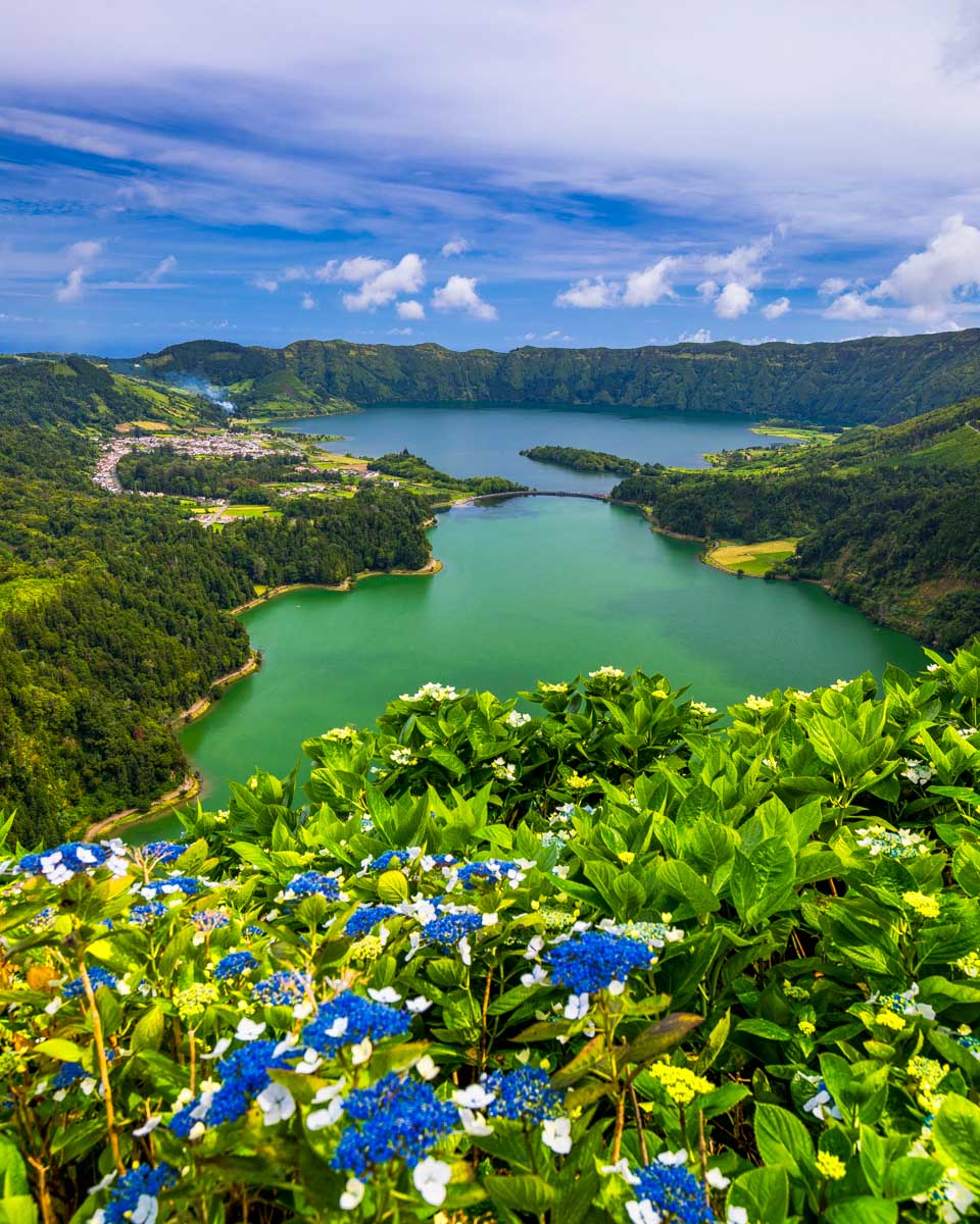 Sete-Cidades-crater-lakes-in-Portugal-1
