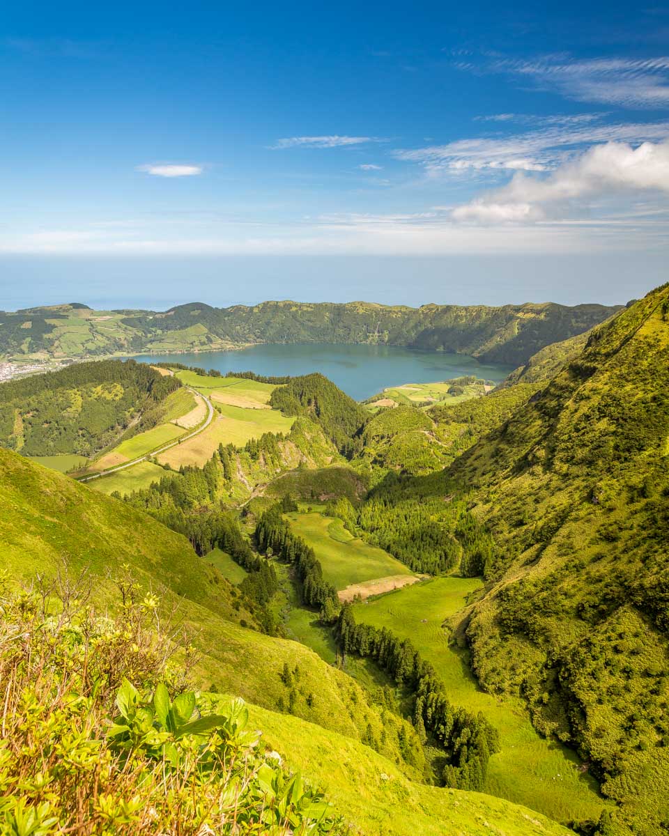 Sete-Cidades-rim-and-crater-near-Sao-Miguel-Portugal