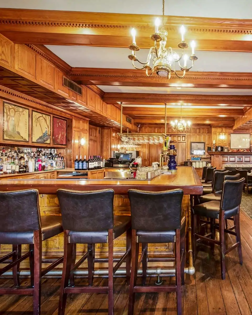 The Tavern in Salem Massachusetts 2