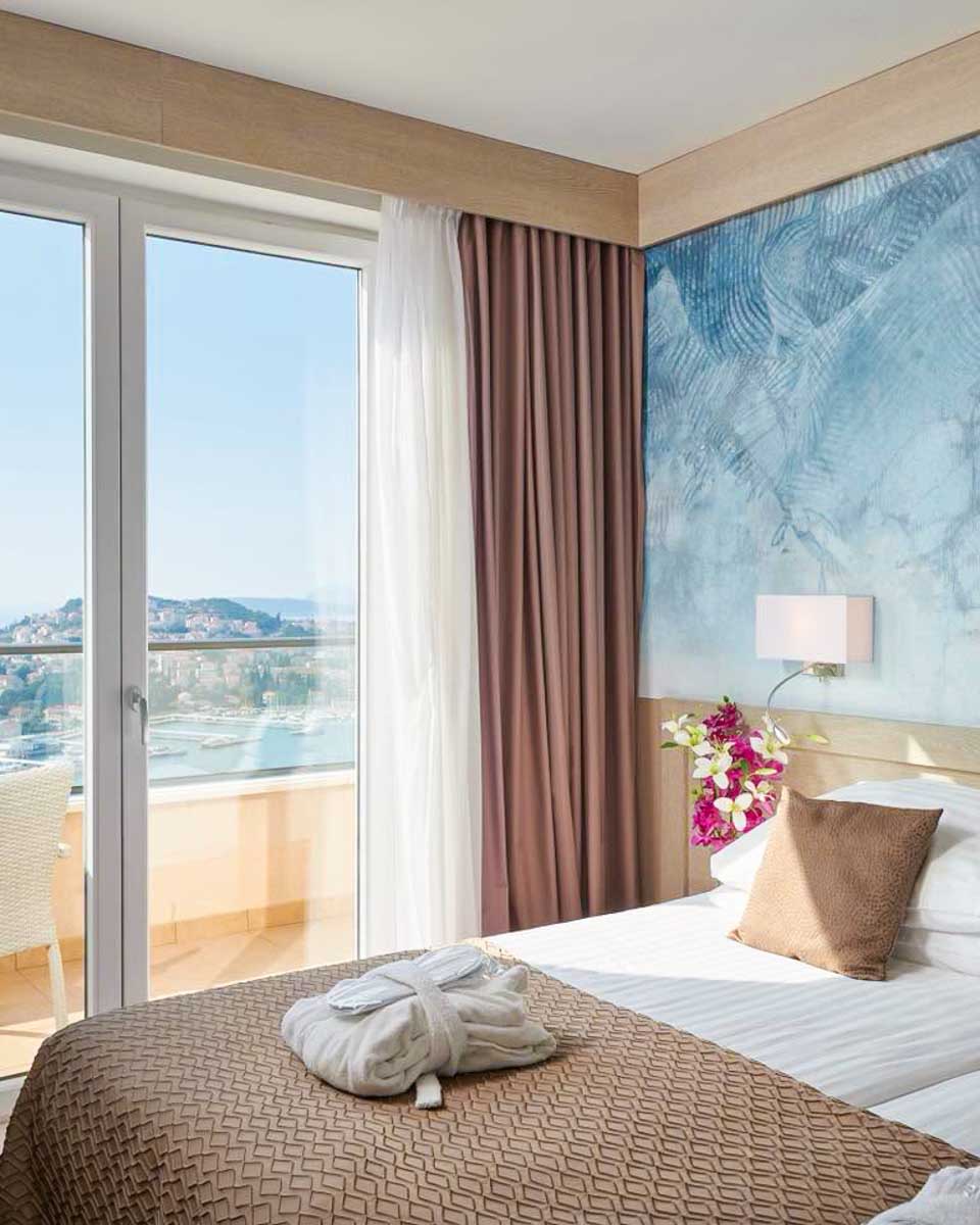 Hotel room with a balcony at Hotel Adria in Dubrovnik