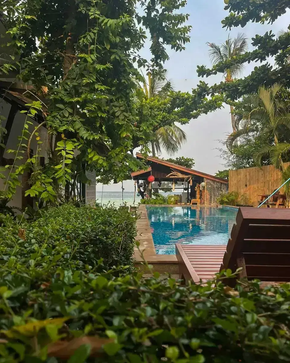 Benjamin's Hut in Sri Thanu Koh Phangan Thailand 1