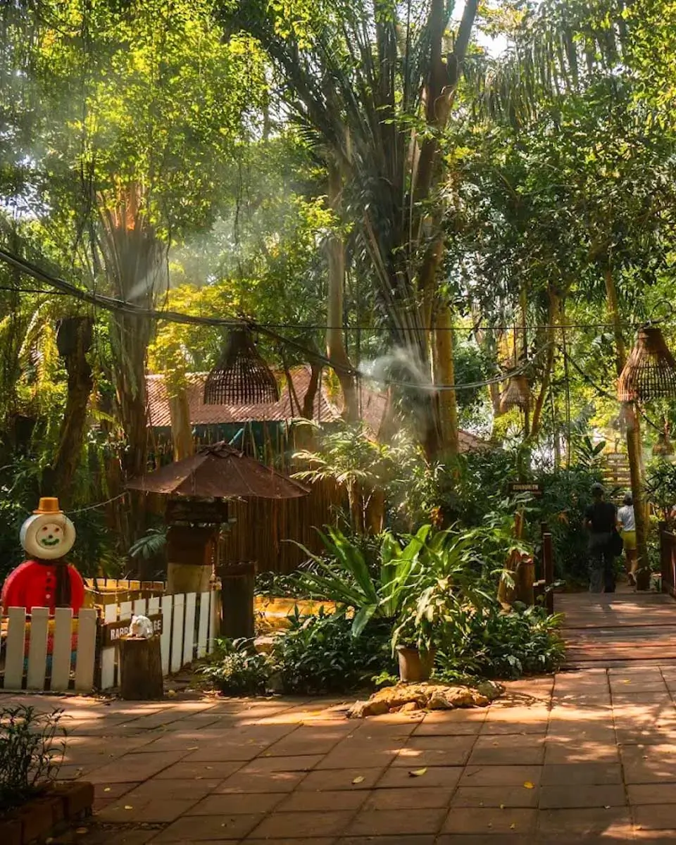 Birds and Bees Resort in Pattaya Thailand 1