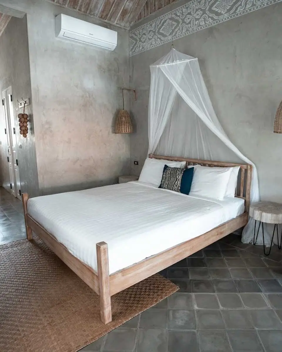 Chic stay HANA Boutique hotel in Luang Prabang, Laos (2)