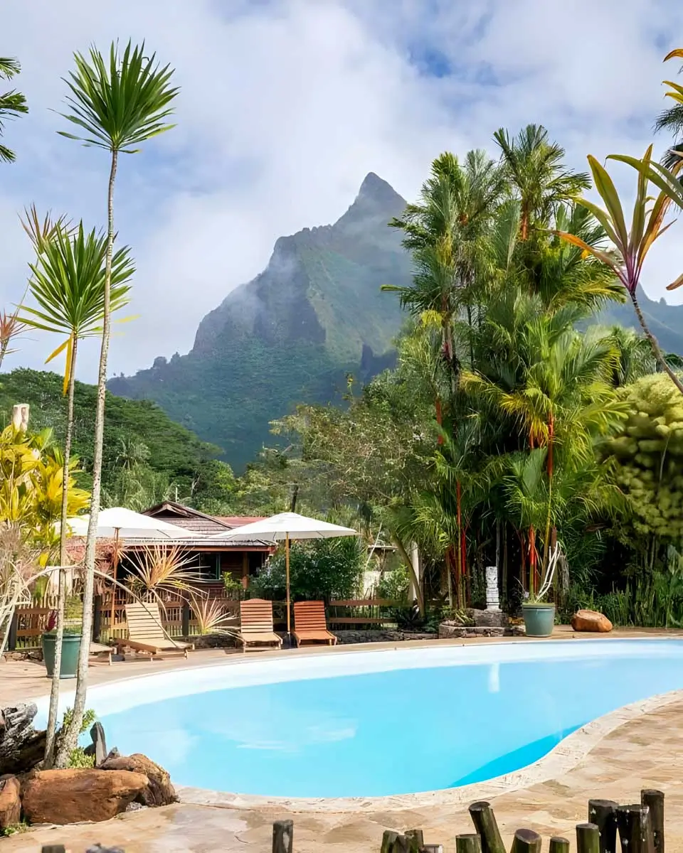 Eco Lodge Village Temanoha, in Moorea, French Polynesia (1)