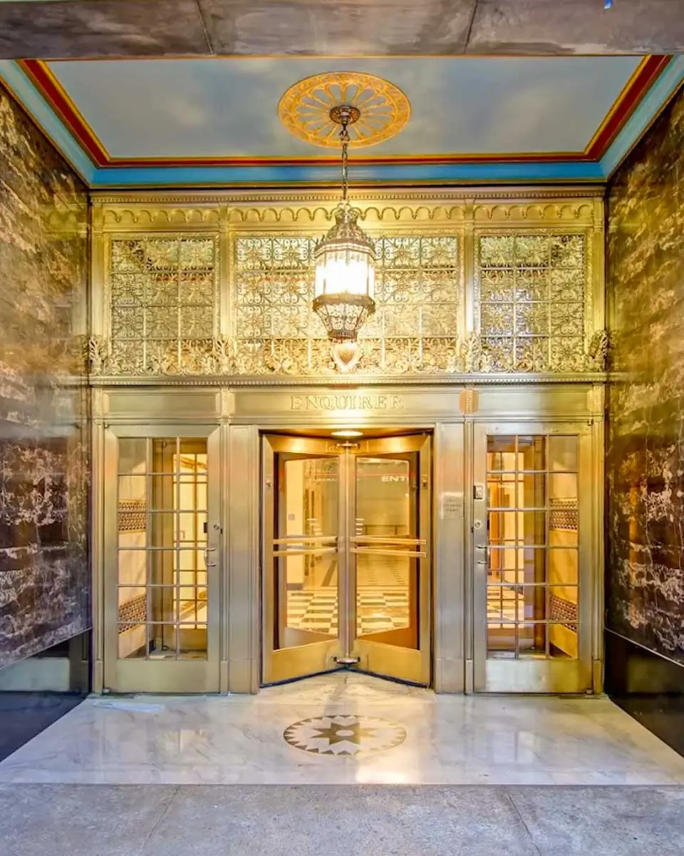 Hampton Inn & Suites Cincinnati-Downtown in Cincinnati Ohio 1