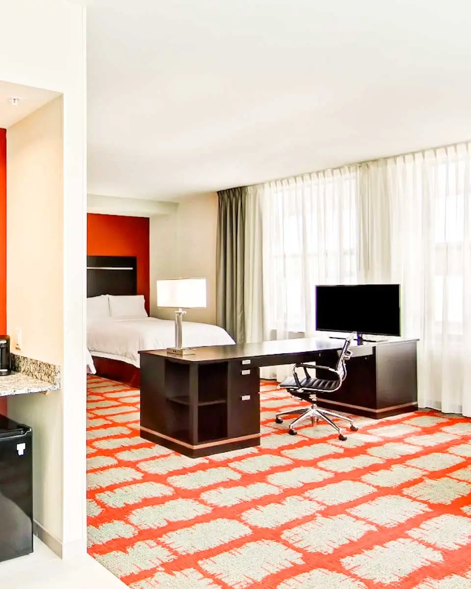Hampton Inn & Suites Cincinnati-Downtown in Cincinnati Ohio