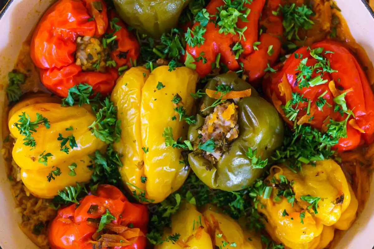 Red and yellow bell stuffed paprika peppers