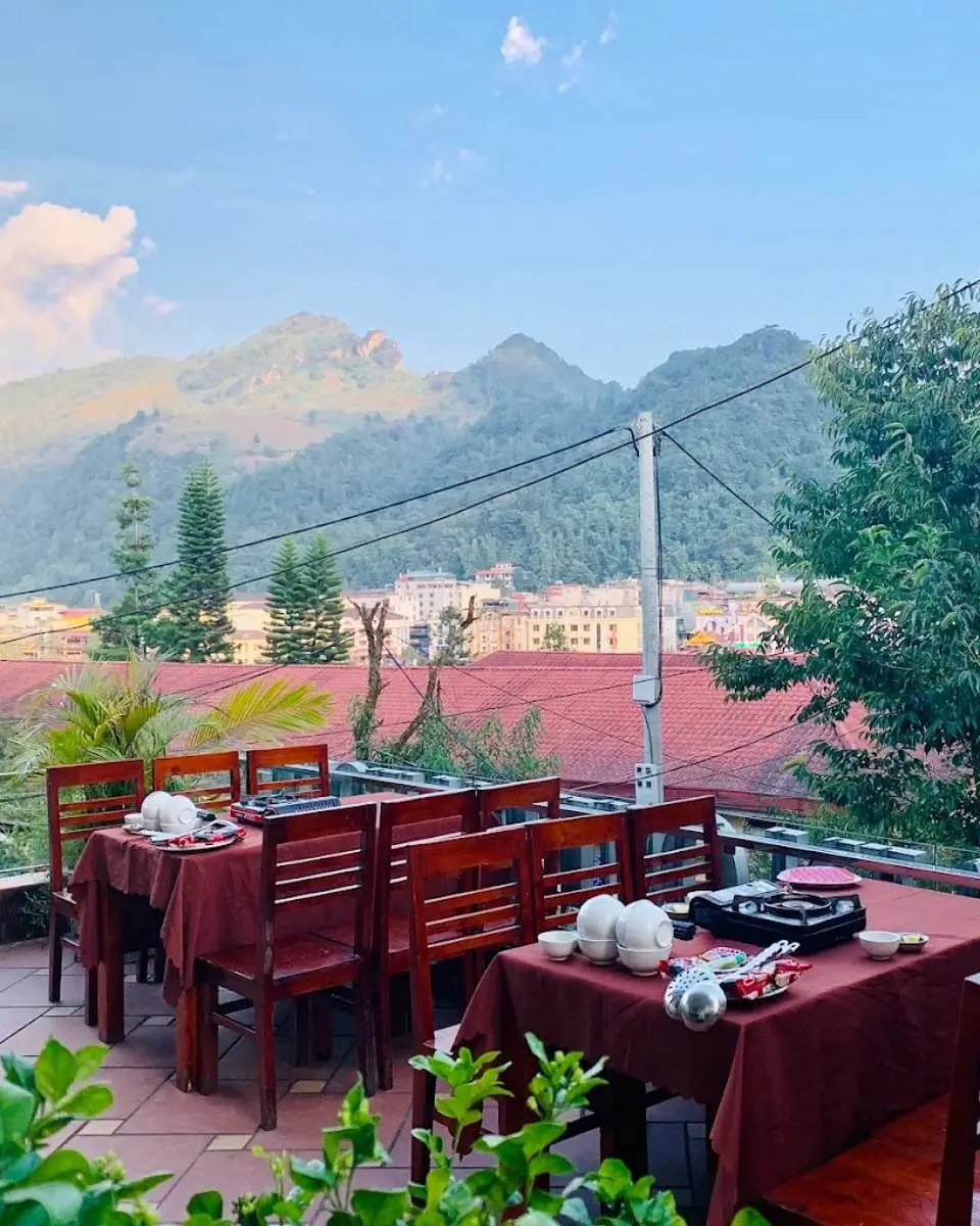 Sapa Mountain Queen House in Sapa, Vietnam (1)