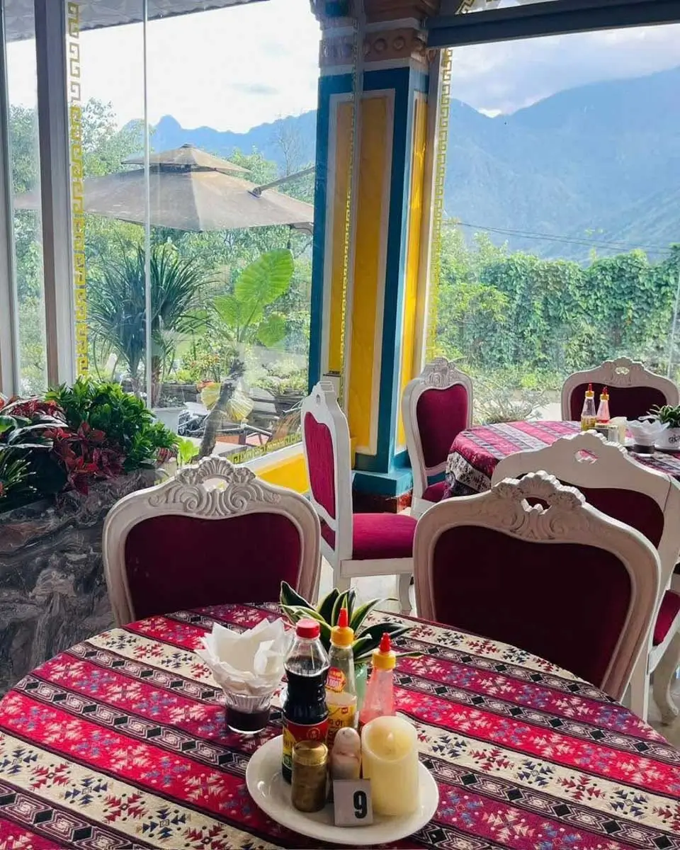 Sapa Praha Hotel in Sapa, Vietnam (2)