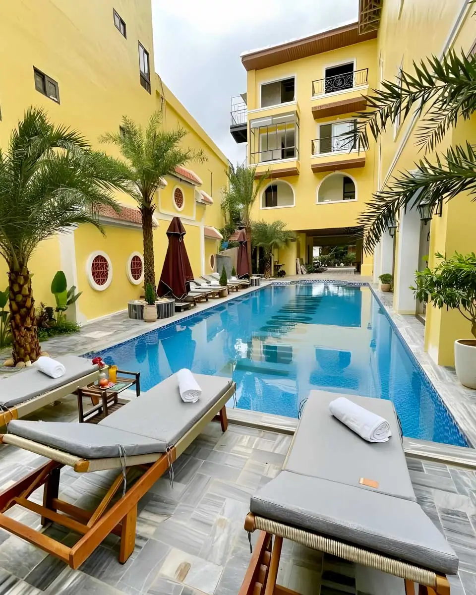Tam Coc Holiday Hotel & Spa in Ninh Binh, Vietnam (2)
