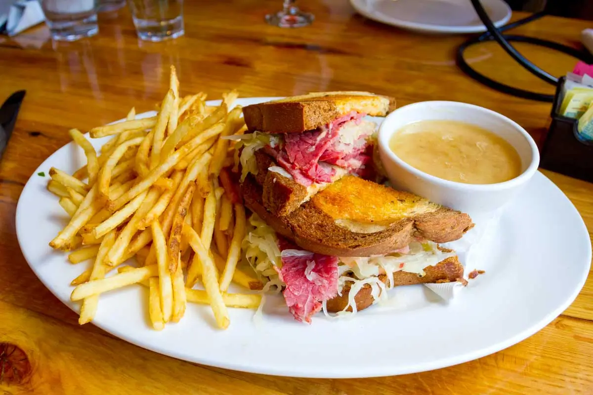 A ruben eaten in Richmond, Virginia