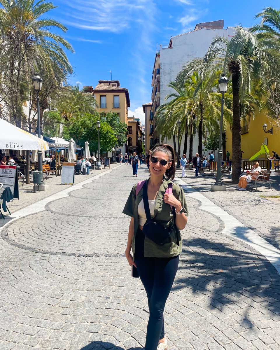 Brittni explores the historic center of Granada on a tour