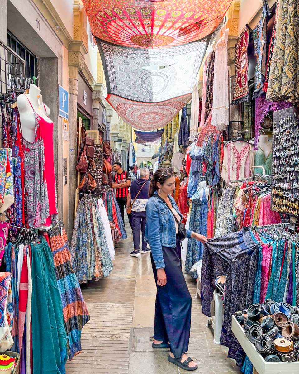 Brittni shops in the Alcaicería in Granada, Spain