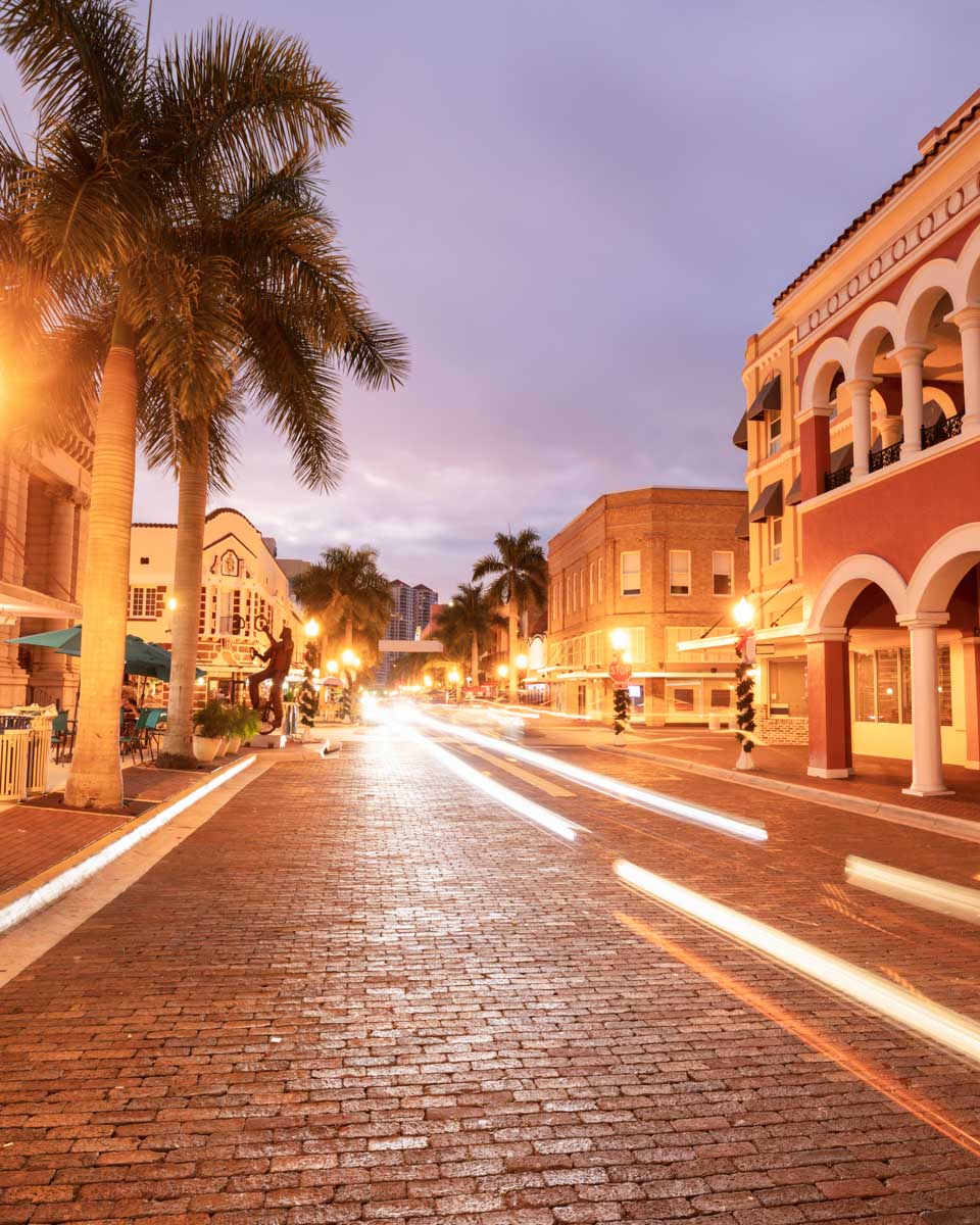 Buildings in downtown Fort Myers in the evening