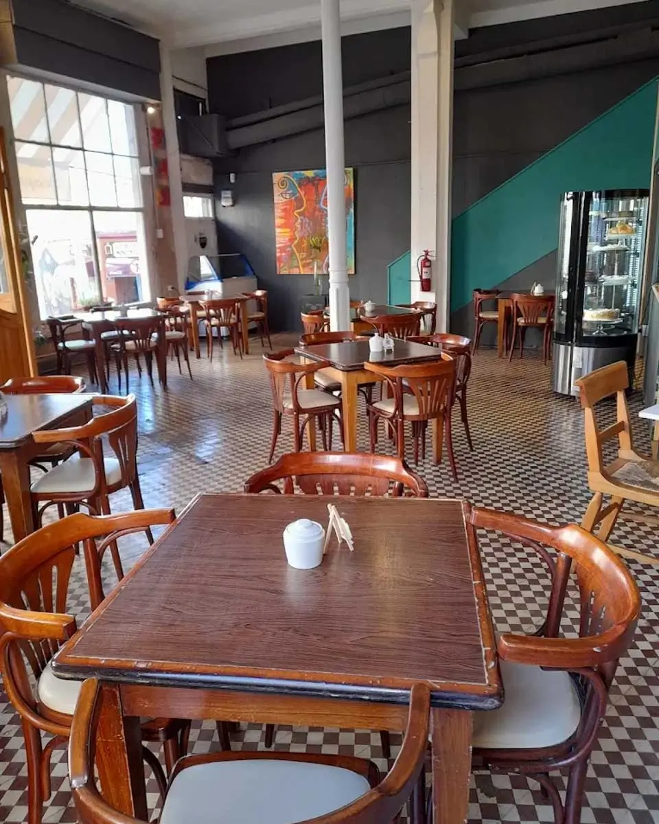 Café Entre Cerros Valparaiso in Valparaiso, Chile (2)