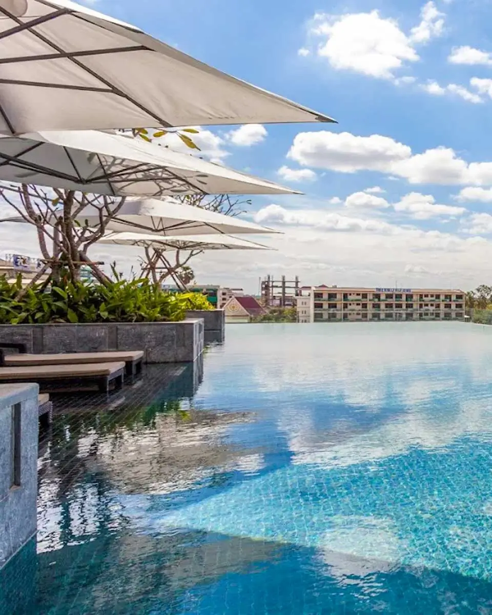 Crowne Plaza Vientiane in Vientiane Laos 1