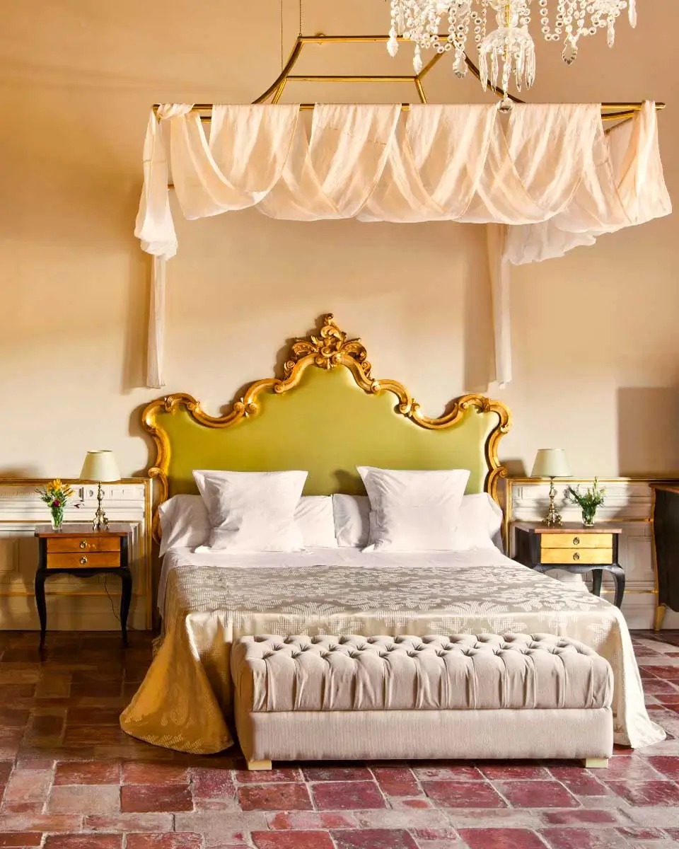 Guestroom of Hotel Casa 1800 Granada, Spain 2