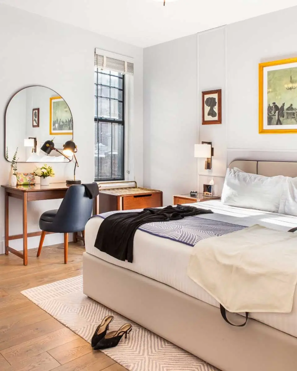 Hotel Belleclaire Central Park in Upper West Side New York