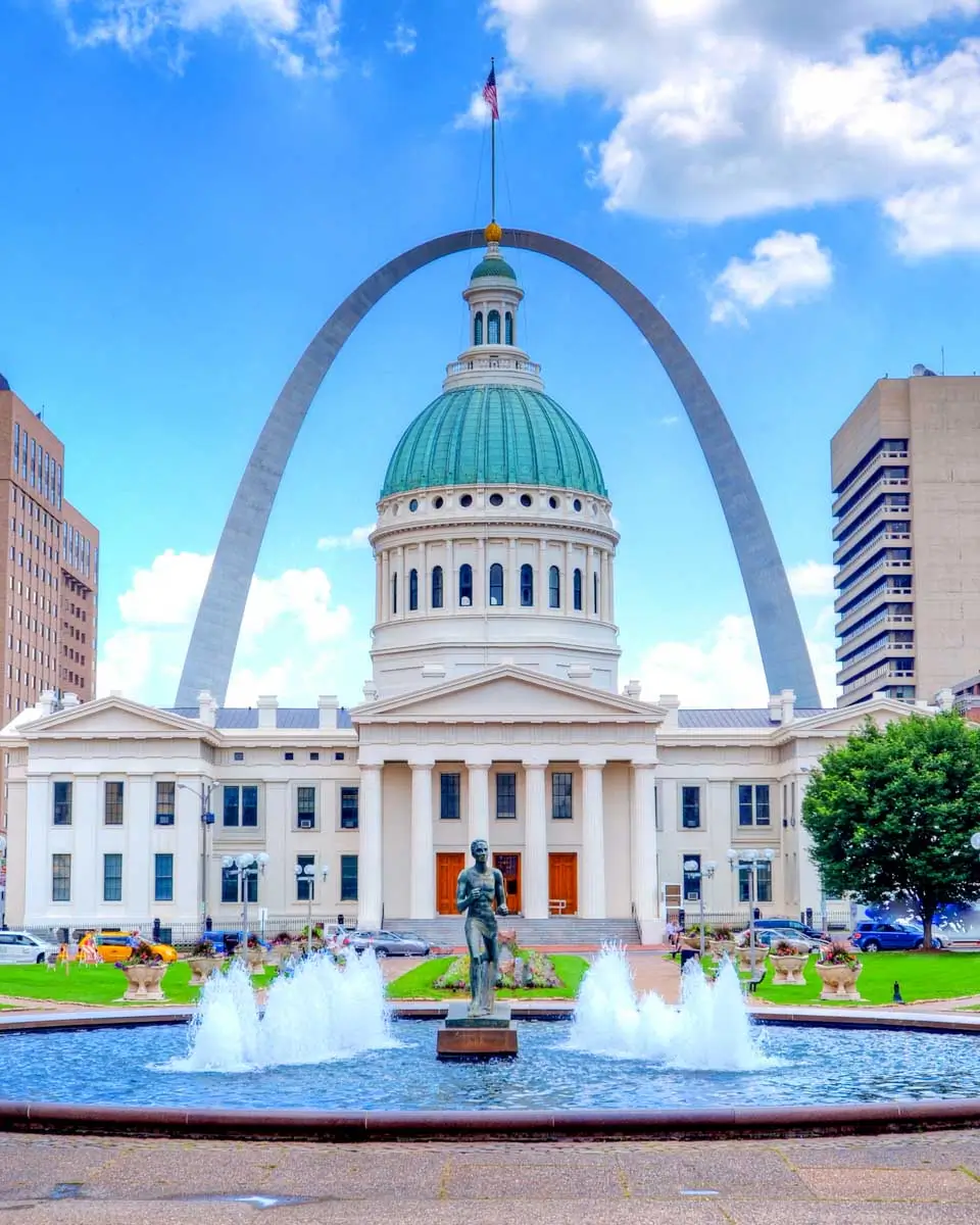 Keiner Plaza and the Gateway Arch in St. Louis, Missouri