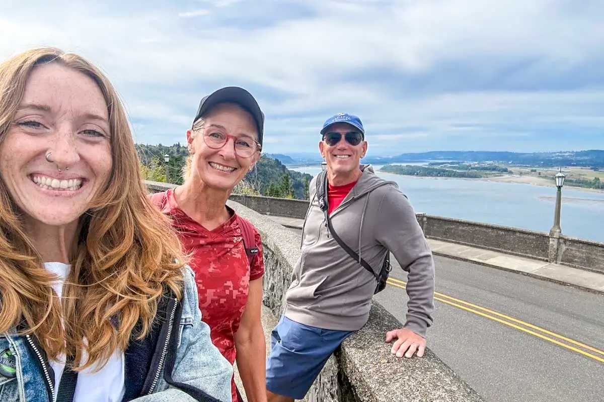Meghan with her parents takins a selfie overlooking Columbia River Gorge, Oregon