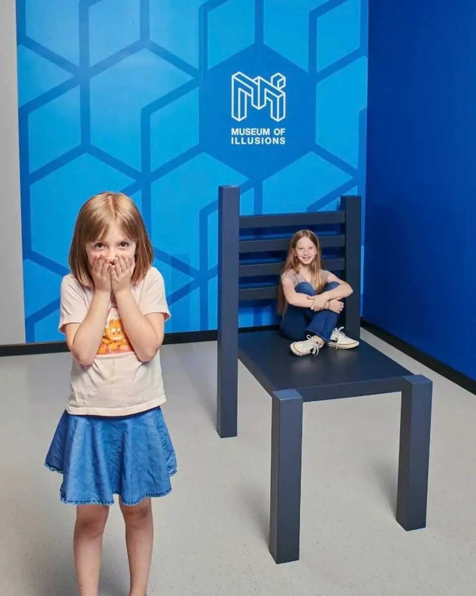 Museum of Illusions - St. Louis, St Louis, Missouri (1)