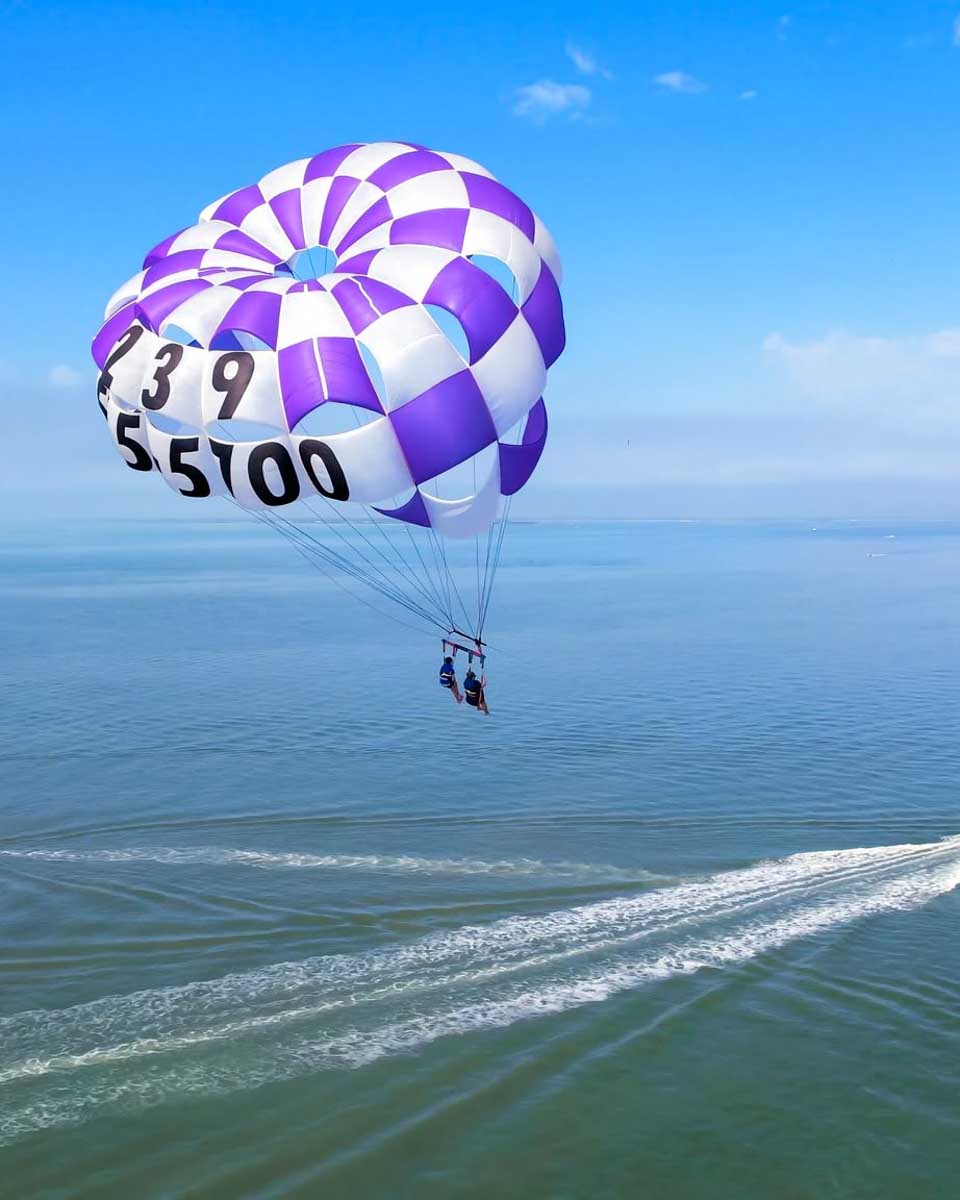 People parasail with Ranalli Parasail Fort Myers Beach