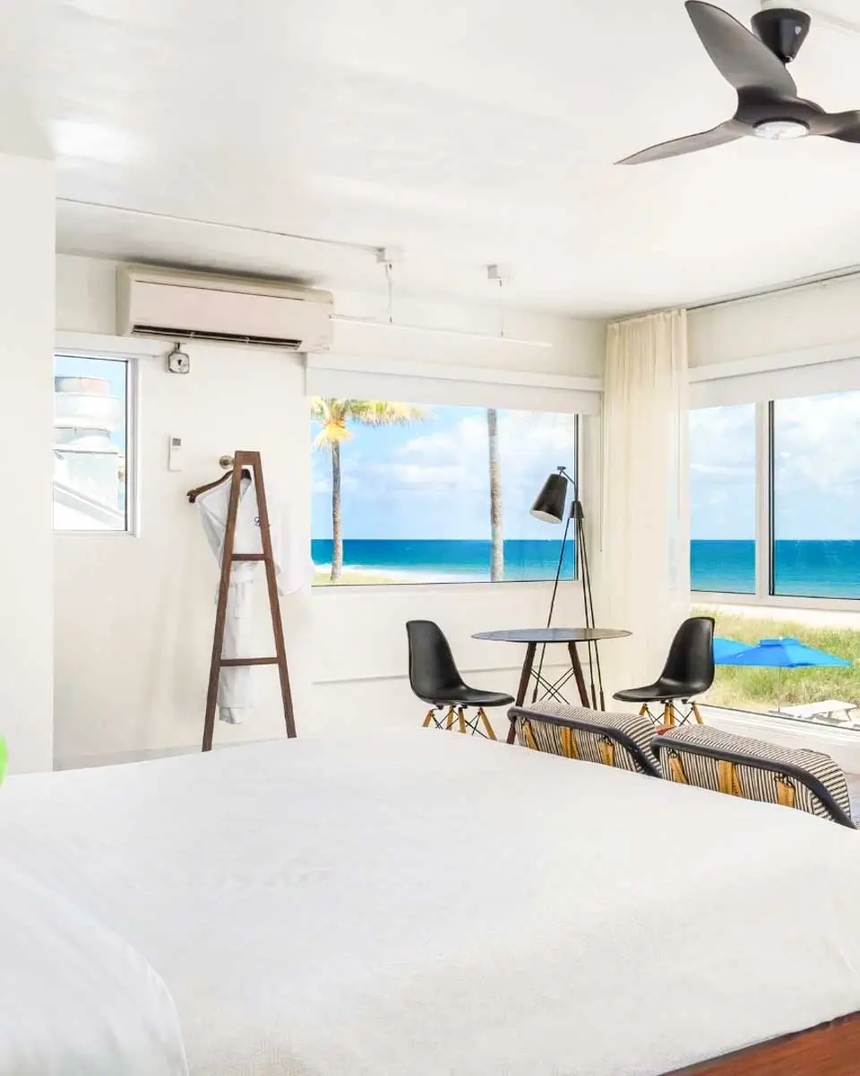 Plunge Beach Resort in Fort Lauderdale