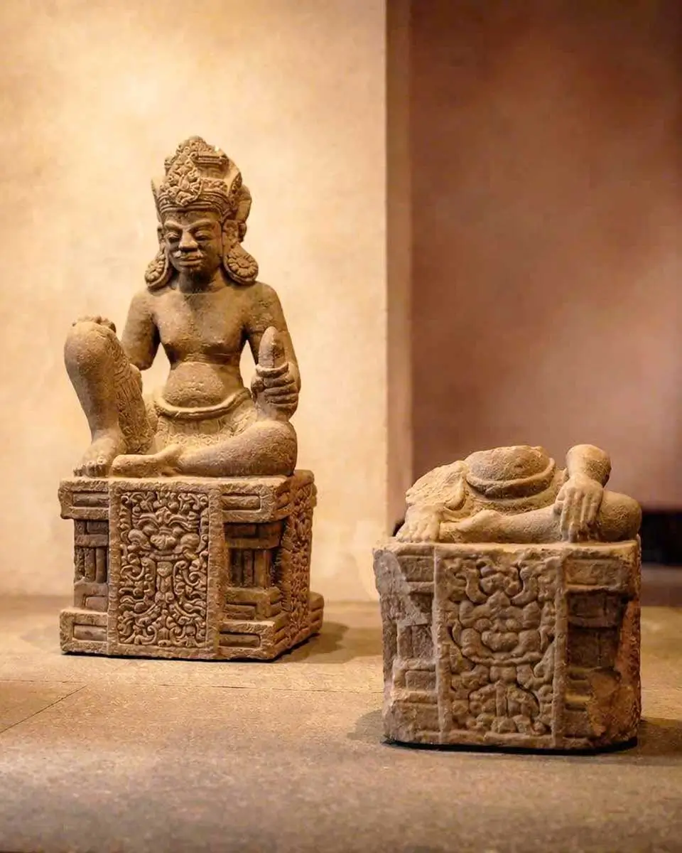 Sculptures at Da Nang Museum of Cham Sculpture, Vietnam