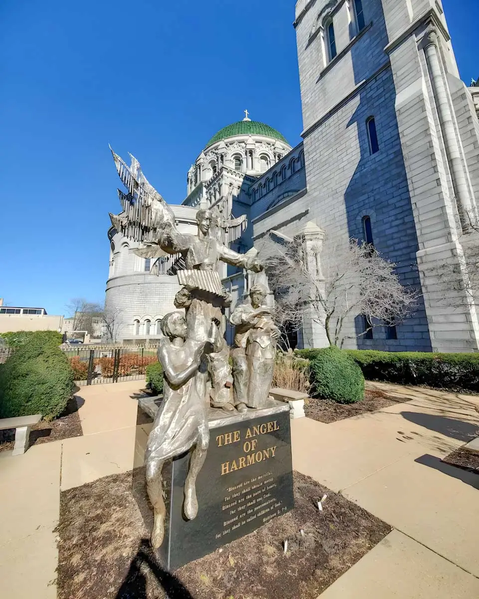 The The Angel of Harmony statue at Cathedral Basilica of St. Louis in St Louis Missouri (2)